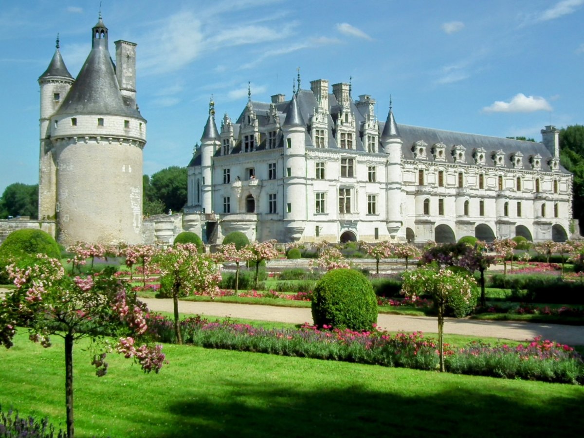 Chenonceau château and gardens